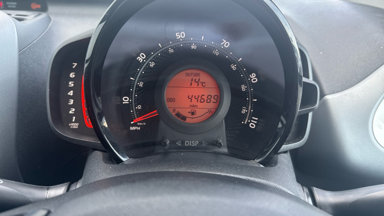 Toyota Aygo 1.0 VVT-i X-Play 5dr Petrol Hatchback